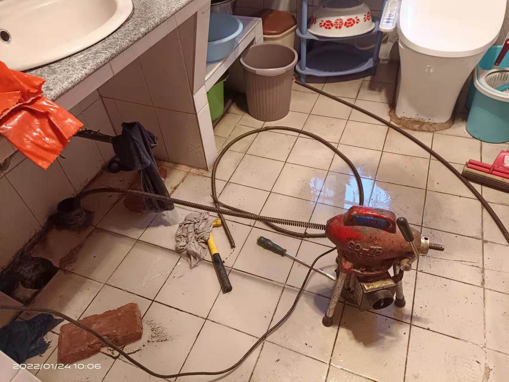 百色疏通厨房下水道，地漏疏通